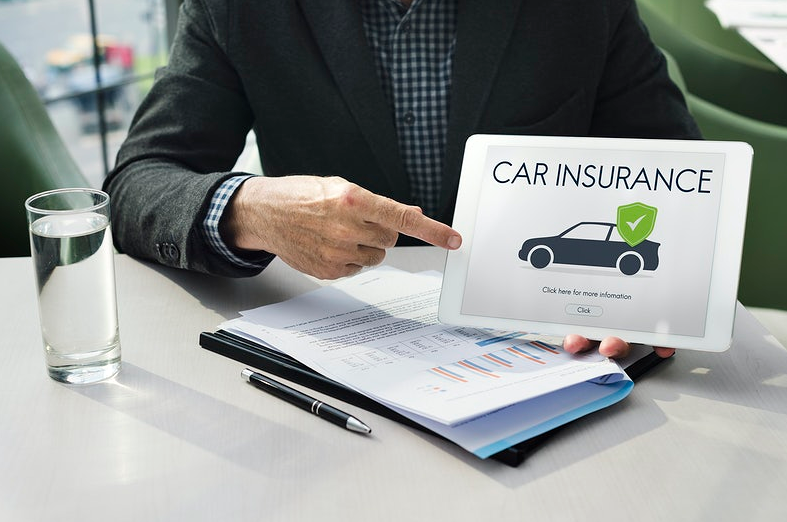 explaining car insurance